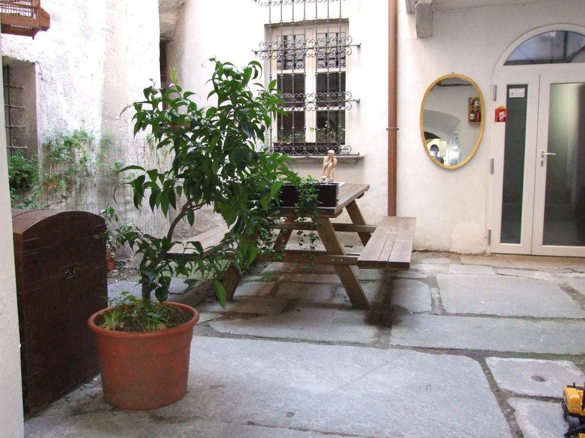 La Stufa Rossa Sondrio Exterior foto